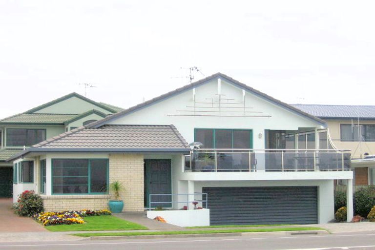 Photo of property in 172a Marine Parade, Mount Maunganui, 3116