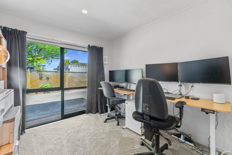 Photo of property in 1/39 Stanley Street, Wharewaka, Taupo, 3330