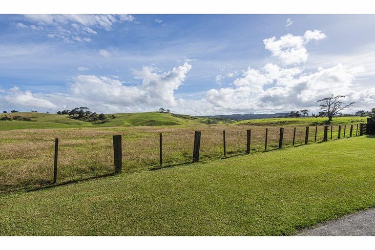 Photo of property in 4 Meadowpark Drive, Dargaville, 0310