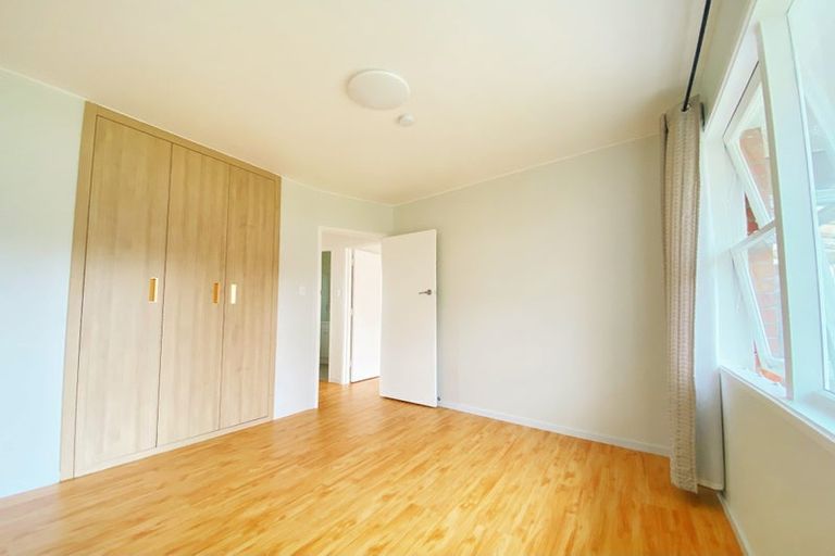 Photo of property in 15 Dawood Place, The Gardens, Auckland, 2105