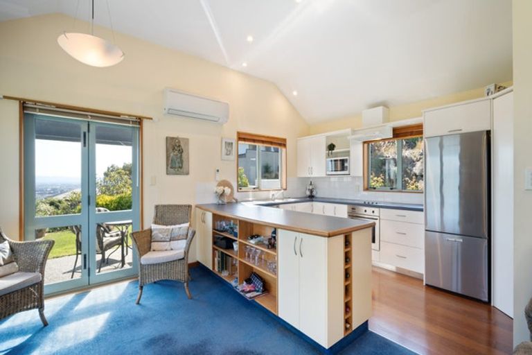 Photo of property in 190 Cannon Hill Crescent, Mount Pleasant, Christchurch, 8081