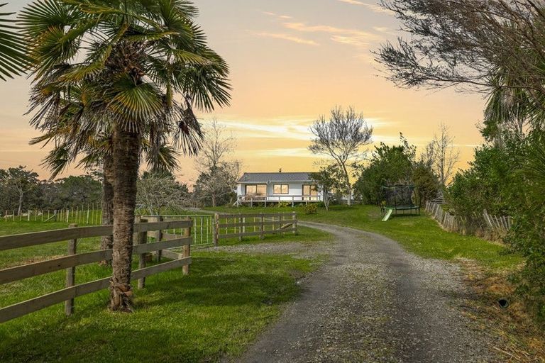 Photo of property in 56 Aubrey Road, Stillwater, Silverdale, 0993