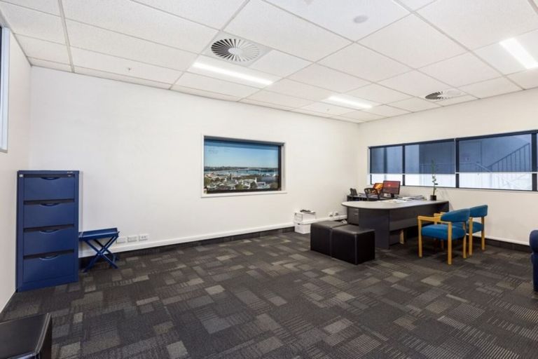 Photo of property in 27 Union Street, Milton, 9220