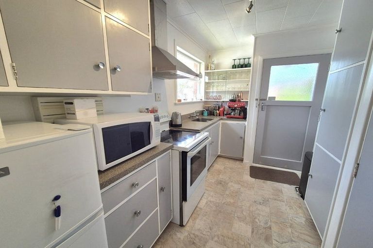 Photo of property in 4/11 Sutherland Avenue, Silverstream, Upper Hutt, 5019