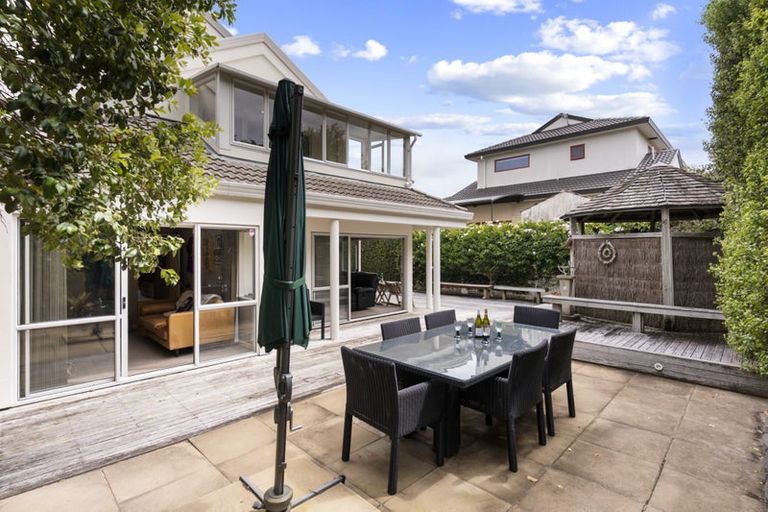Photo of property in 29 Bronte Place, Somerville, Auckland, 2014