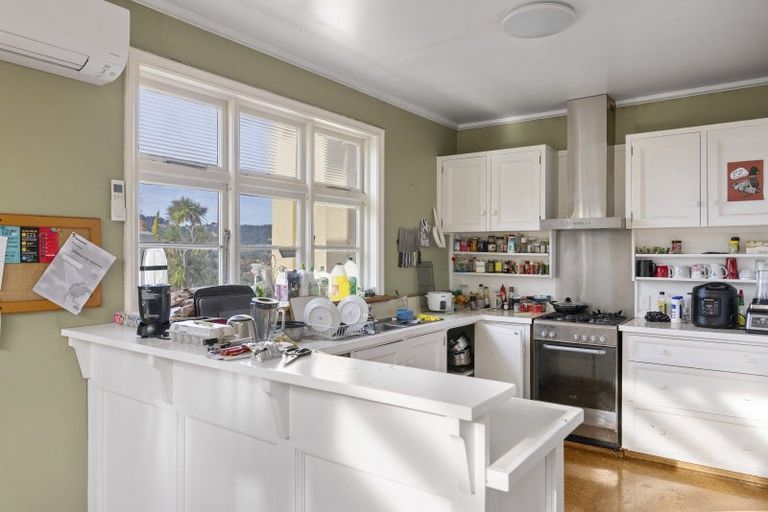 Photo of property in 71 Warrender Street, North Dunedin, Dunedin, 9016