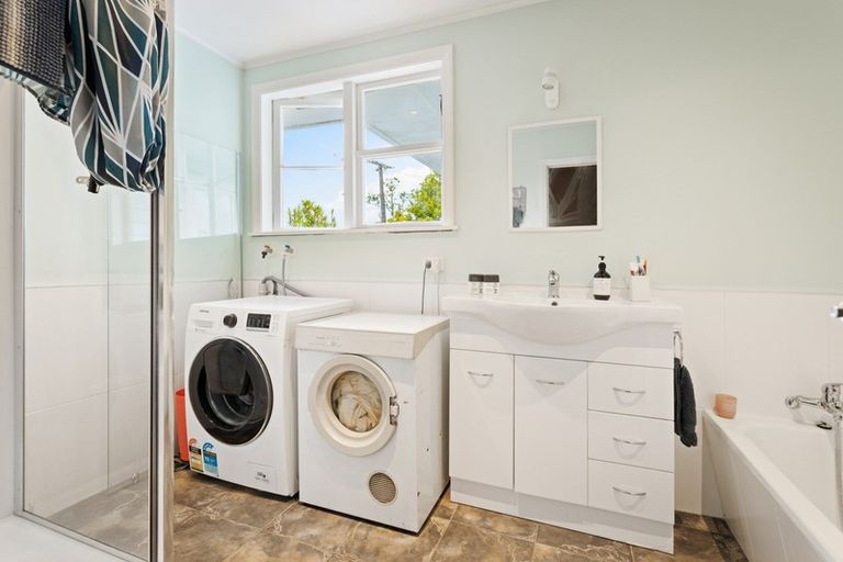 Photo of property in 616a Peak Road, Helensville, 0875