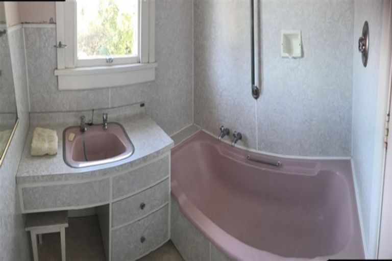 Photo of property in 20 Thurlestone Place, Burnside, Christchurch, 8053