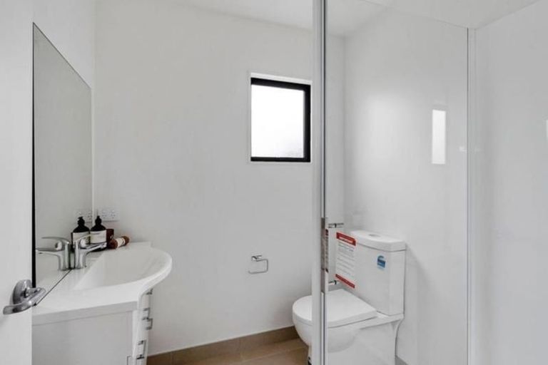 Photo of property in 15/69 Suva Street, Upper Riccarton, Christchurch, 8041