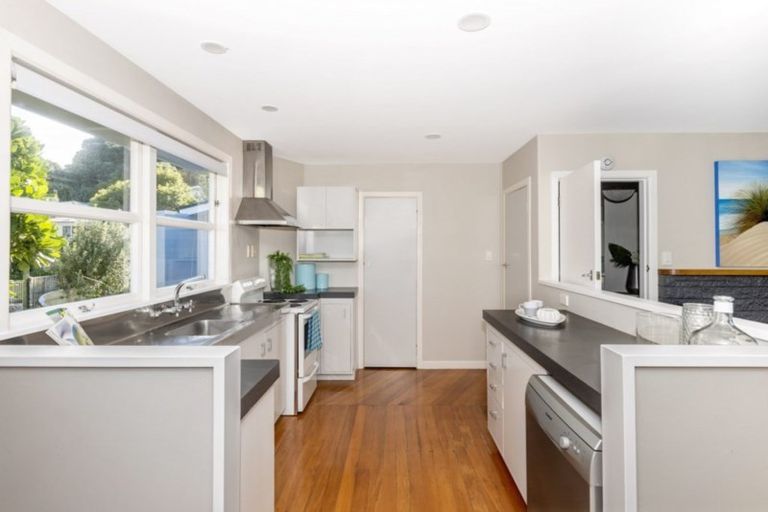 Photo of property in 28a Douglas Street, Okitu, Gisborne, 4010