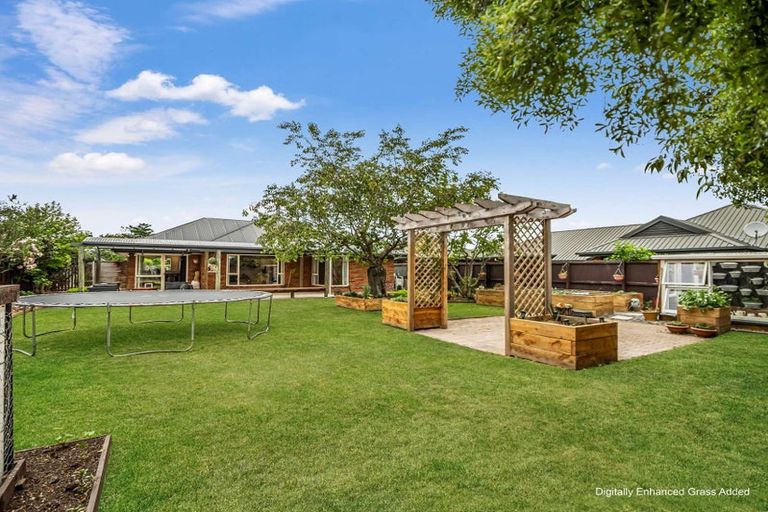 Photo of property in 43 Gladstone Road, Woodend, 7610