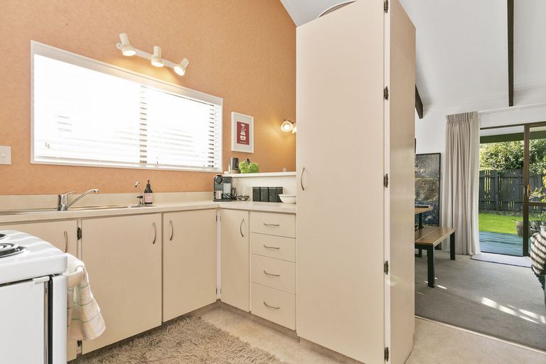 Photo of property in 54b Williams Street, Cambridge, 3434