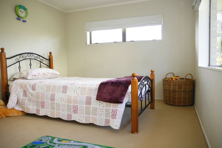 Photo of property in 51 Barnhill Crescent, Pahurehure, Papakura, 2113