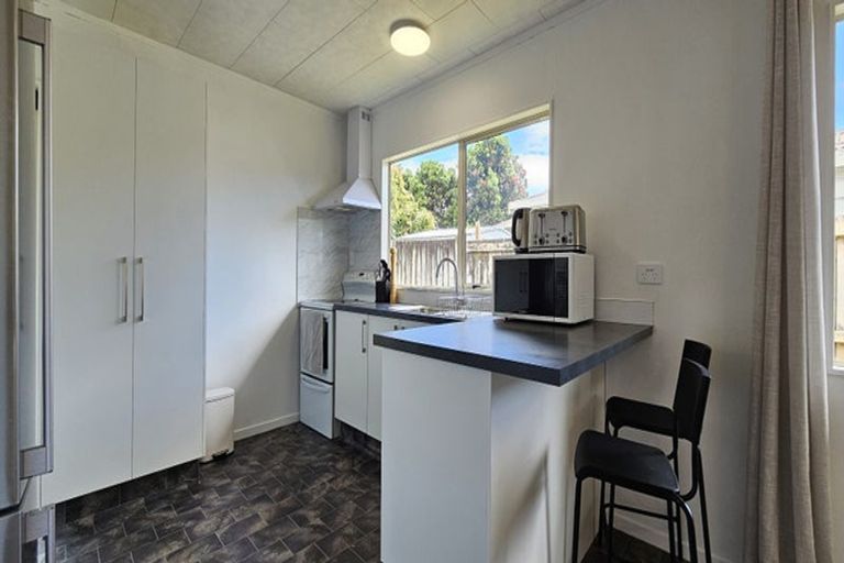 Photo of property in 17c Belray Place, Papamoa Beach, Papamoa, 3118