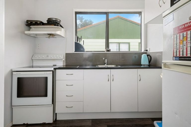 Photo of property in 52b Pohutukawa Drive, Owhata, Rotorua, 3010