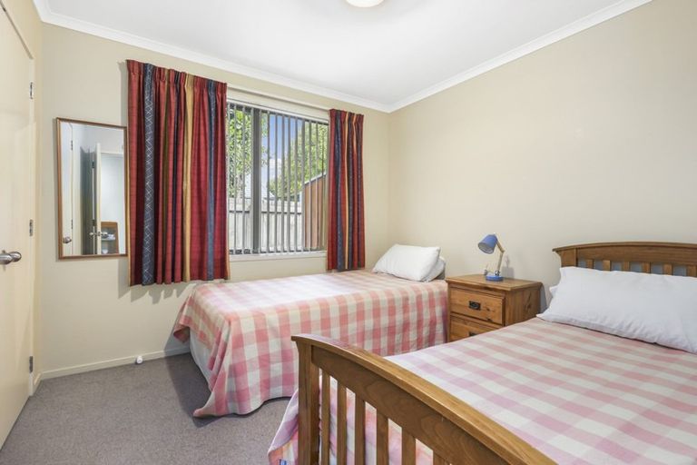 Photo of property in 43 Cate Road, Rototuna North, Hamilton, 3210