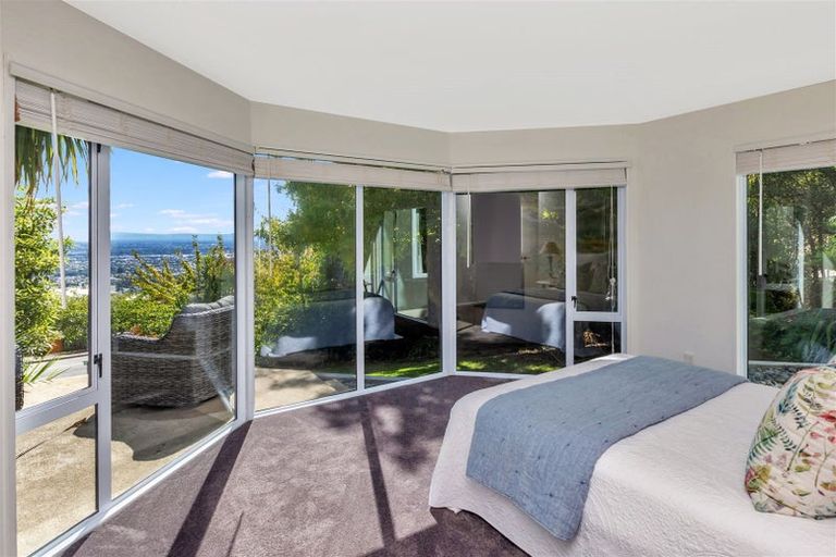 Photo of property in 30 Longhurst Terrace, Cashmere, Christchurch, 8022