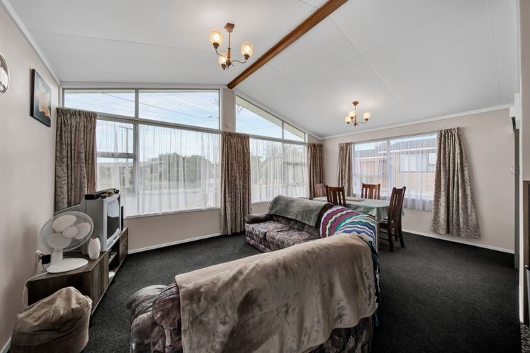 Photo of property in 4 Cowling Road, Hurdon, New Plymouth, 4310