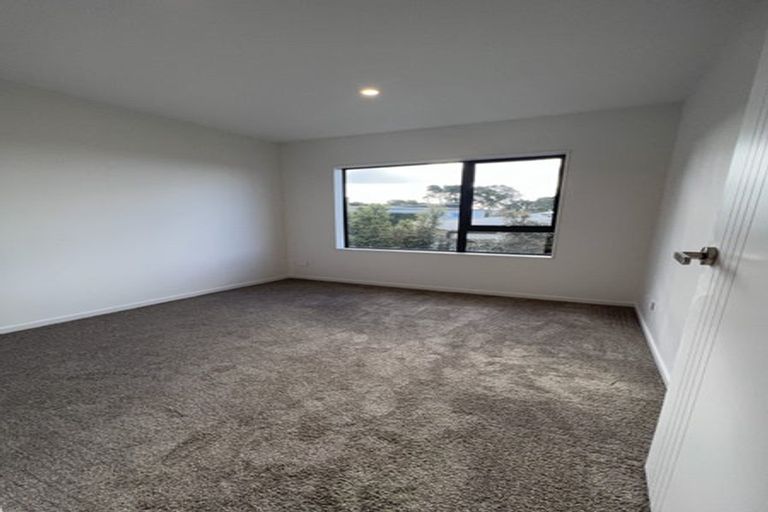 Photo of property in 6/26 Long Bay Drive, Torbay, Auckland, 0630