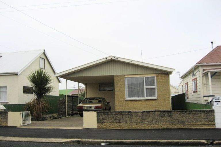 Photo of property in 21 Loyalty Street, Forbury, Dunedin, 9012