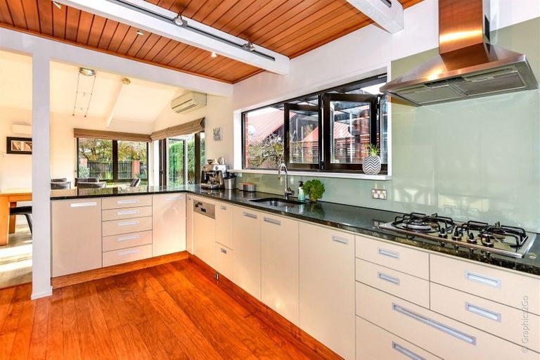 Photo of property in 22 Townshend Crescent, Halswell, Christchurch, 8025