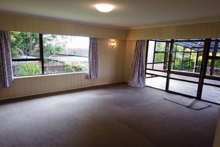 Photo of property in 33 Derrimore Heights, Clover Park, Auckland, 2019