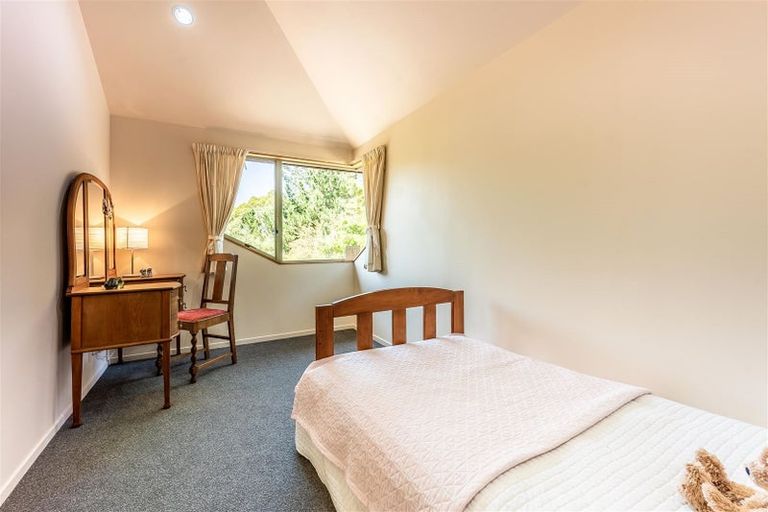 Photo of property in 70 Scott Road, Stanmore Bay, Whangaparaoa, 0932