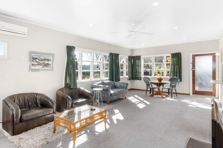 Photo of property in 82 Latham Street, Marewa, Napier, 4110