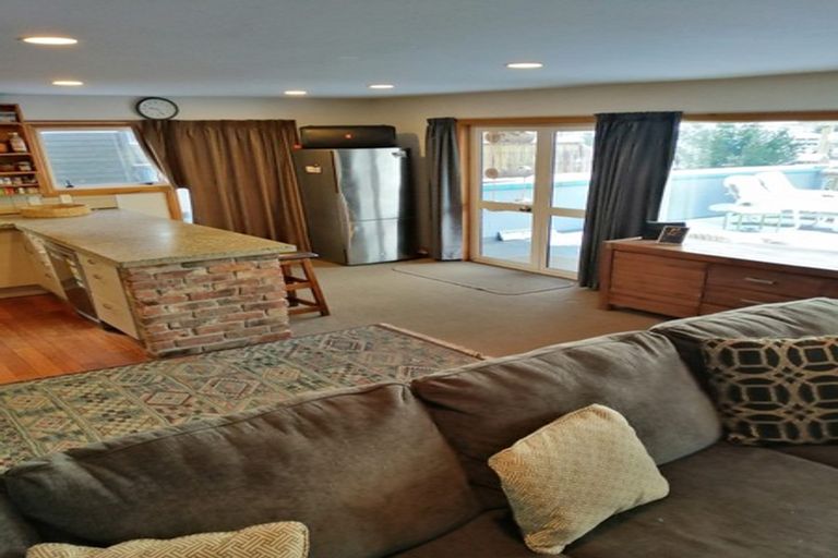 Photo of property in 18 Dart Place, Fernhill, Queenstown, 9300