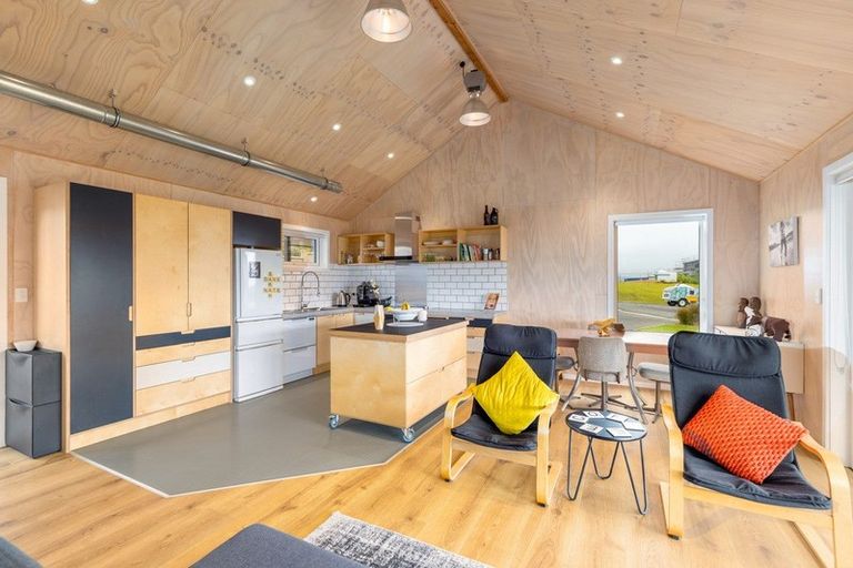 Photo of property in 11 Patiki Place, Diamond Harbour, Lyttelton, 8971