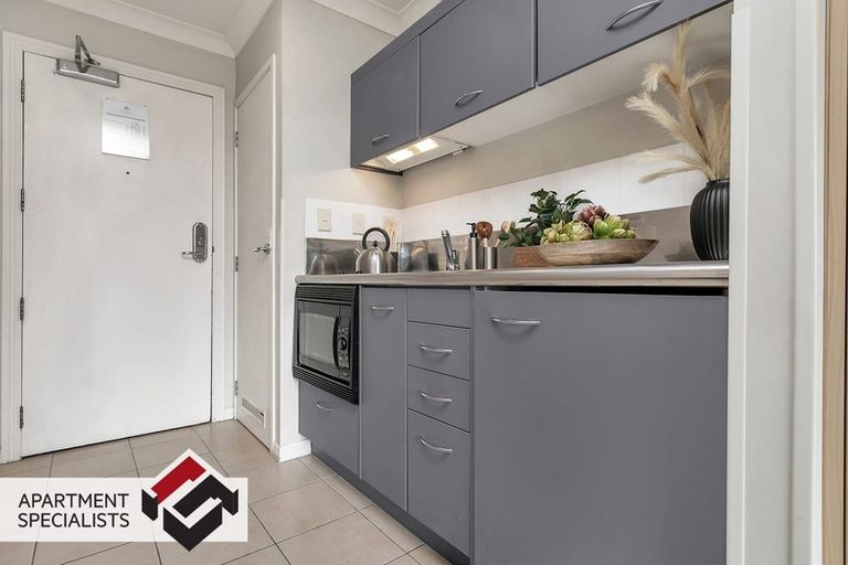 Photo of property in The Duxton Hotel Apartments, 6p/100 Greys Avenue, Auckland Central, Auckland, 1010