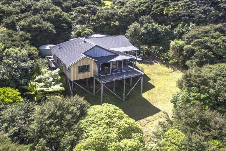 Photo of property in 7 Kowhai Place, Tuateawa, Coromandel, 3583