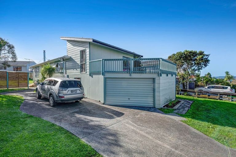 Photo of property in 23 Snells Beach Road, Snells Beach, 0920