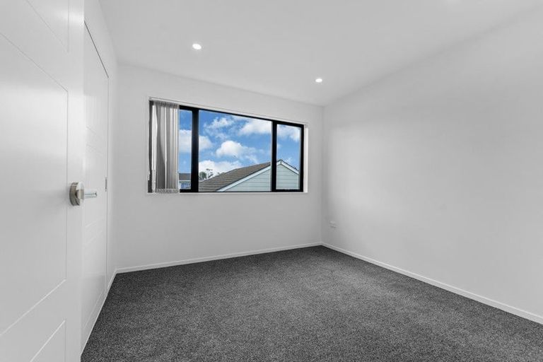 Photo of property in 193d Mahia Road, Wattle Downs, Auckland, 2103