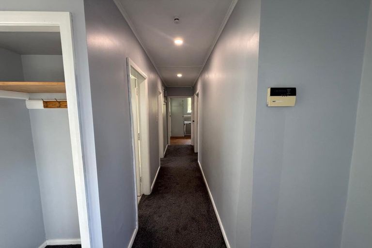 Photo of property in 12 Gear Terrace, Ranui, Porirua, 5024
