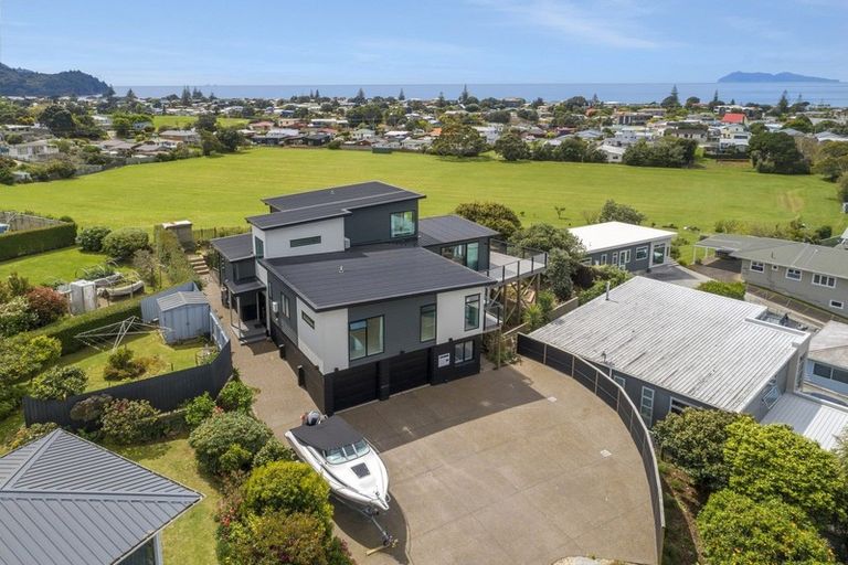 Photo of property in 39b The Crescent, Waihi Beach, 3611