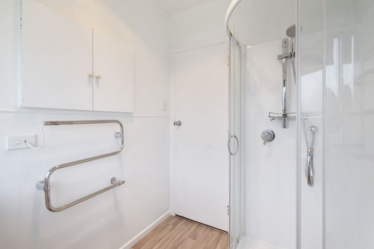 Photo of property in 24 Pharazyn Street, Feilding, 4702