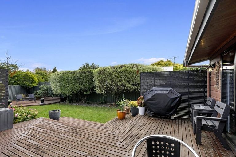 Photo of property in 6a Pilcher Crescent, Naenae, Lower Hutt, 5011