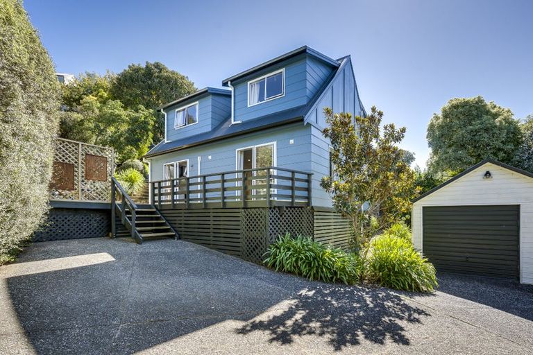 Photo of property in 2 Toop Street, Havelock North, 4130