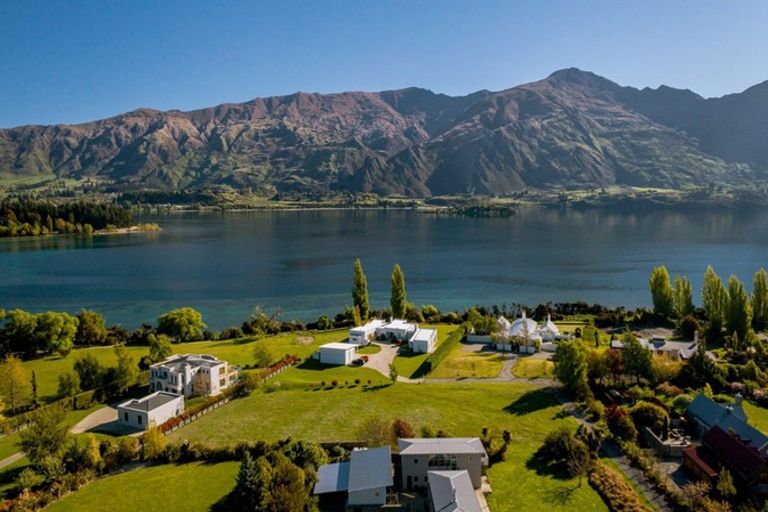 Photo of property in 25 Waimana Place, Wanaka, 9305