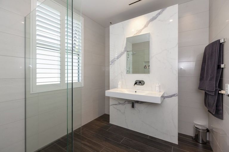 Photo of property in 6 Bressay Way, Waikanae, 5036