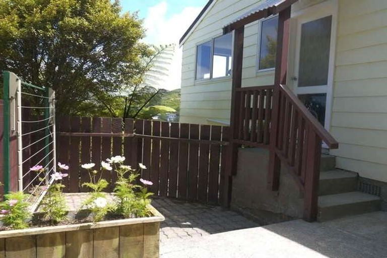 Photo of property in 24a Govind Grove, Ngaio, Wellington, 6035