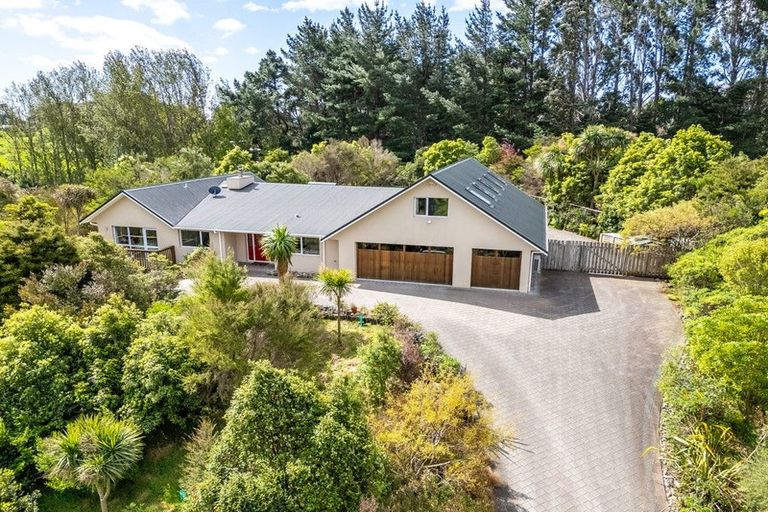 Photo of property in 94 Peka Peka Road, Peka Peka, Waikanae, 5391