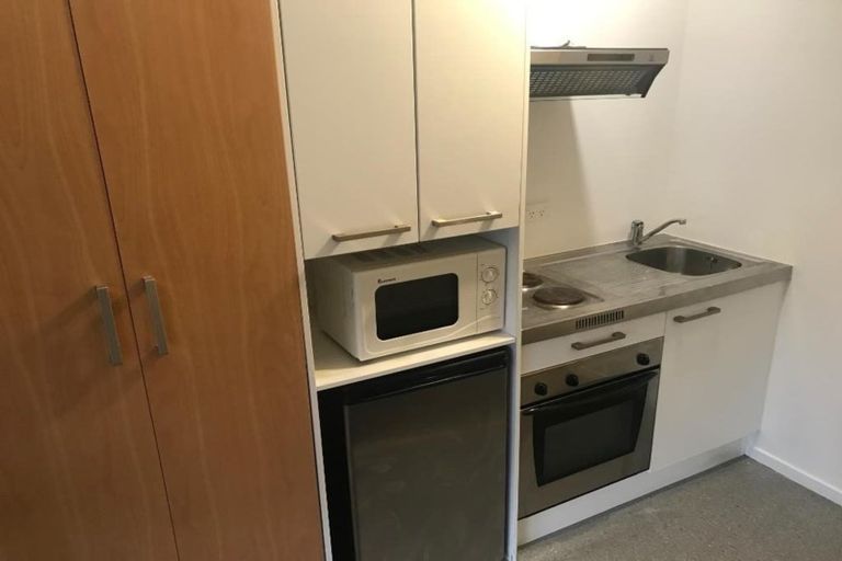 Photo of property in Orange Apartments/victoria Centr, 106/169 The Terrace, Wellington Central, Wellington, 6011