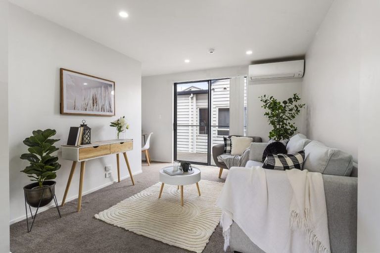 Photo of property in 21 Marumaru Lane, Manurewa, Auckland, 2102