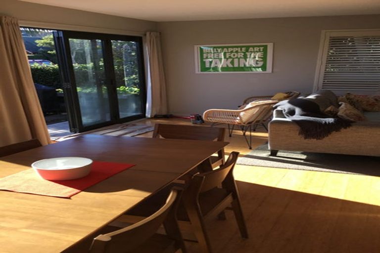 Photo of property in 1/5 Sinclair Street, Devonport, Auckland, 0624