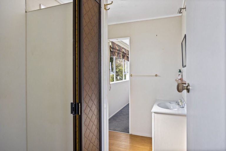 Photo of property in 146 Miranda Street, Stratford, 4332