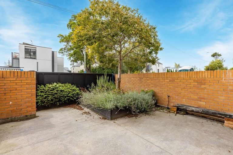 Photo of property in 50c Carlton Mill Road, Merivale, Christchurch, 8014