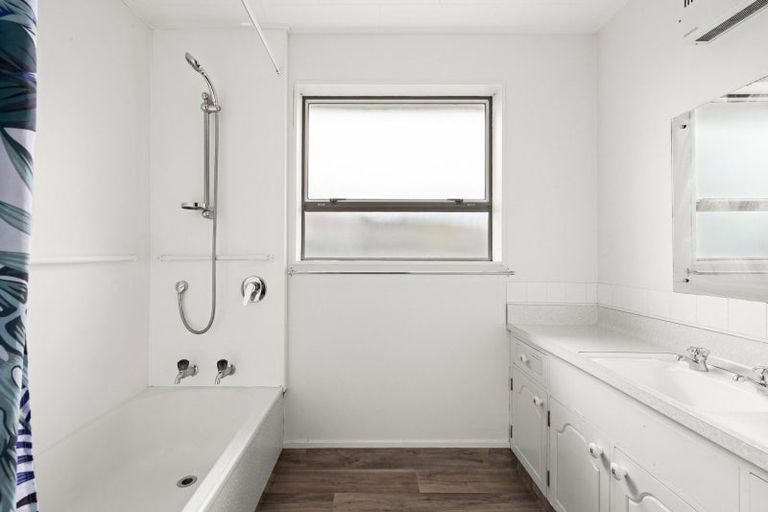 Photo of property in 1/616 Avenue Road West, Saint Leonards, Hastings, 4120