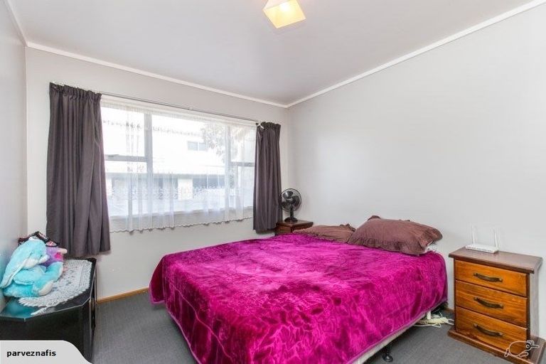 Photo of property in 2/93 Coronation Road, Mangere Bridge, Auckland, 2022